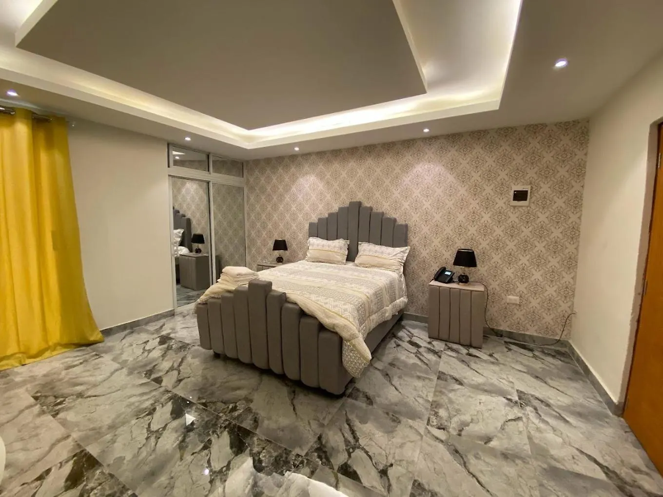 **** Hotel Hobilux Santo Domingo Este Ensanche Savica de Mendoza República Dominicana